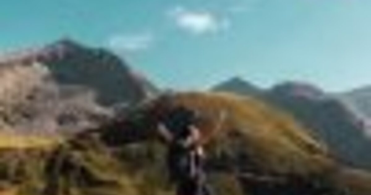 Explore the Hidden Gems of Saint-Girons: A Guided Discovery Game